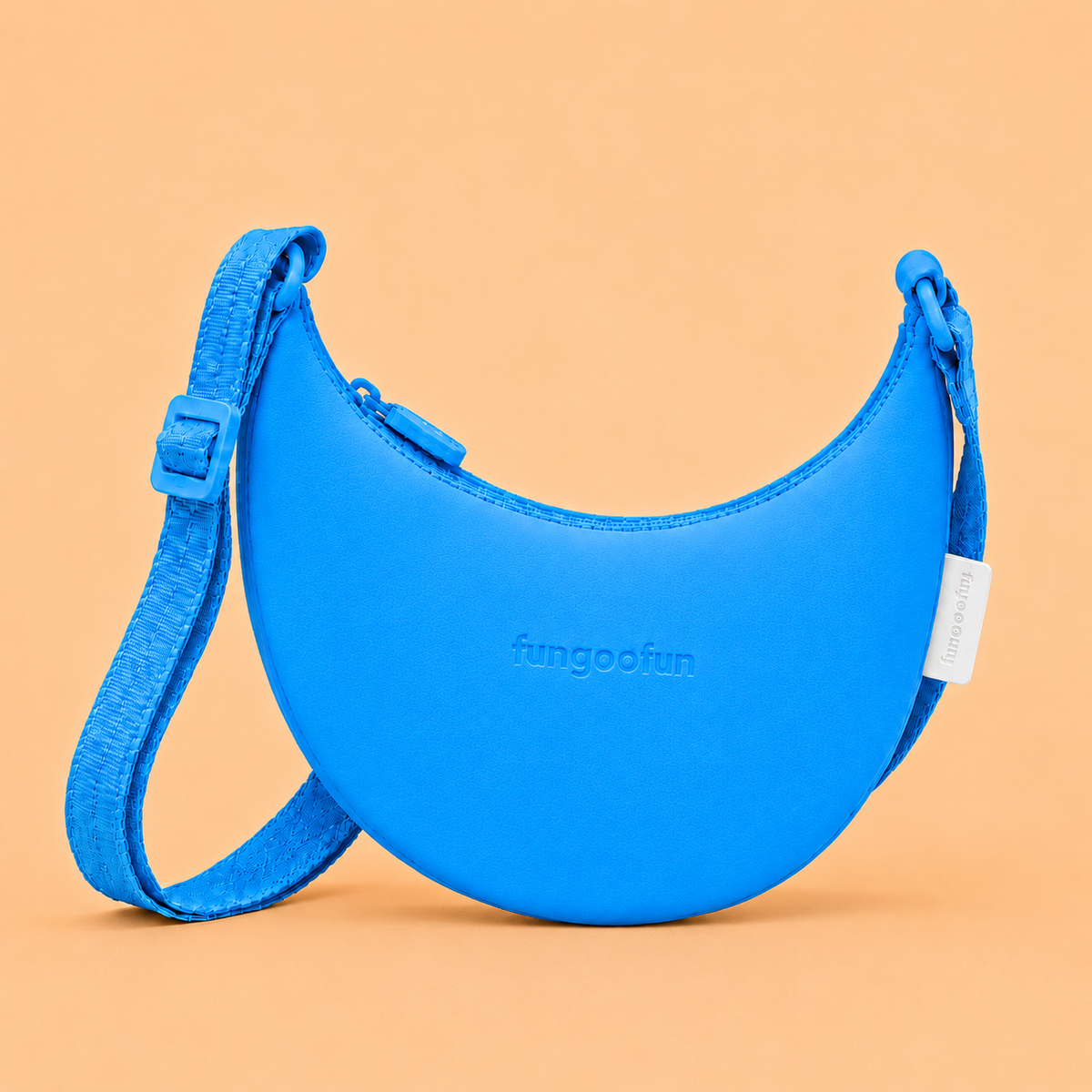 Banana_Bag_bright_blue