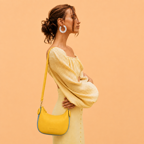 Moon_Bag_Lifestyle_yellowblue